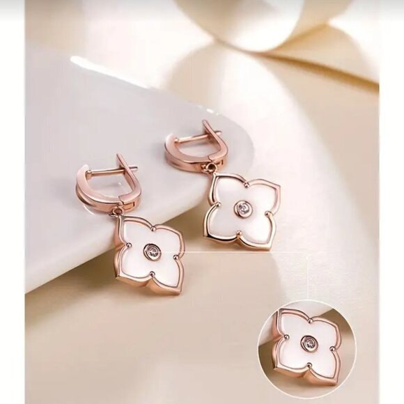 Sterling 925 Silver Jewelry White Flower Design Dangle Earrings - Picture 4 of 5